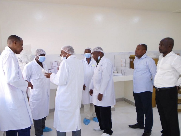 image Santé publique  « La pharmacie hospitalière n’a pas vocation à remplacer les pharmacies d’officine »